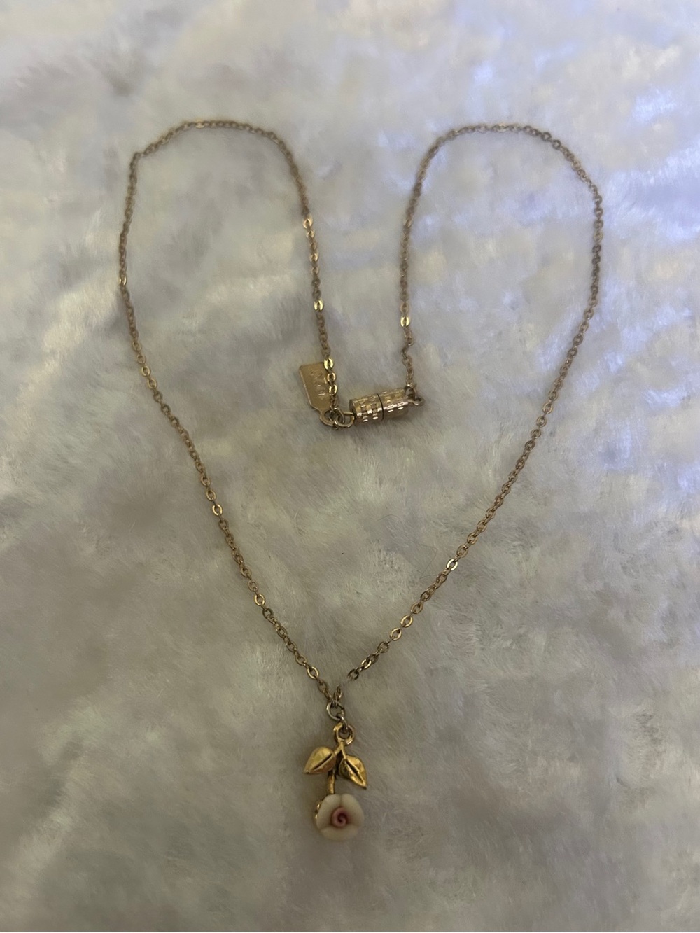🍀VTG 1928 Porcelain Rose Pendant Necklace
